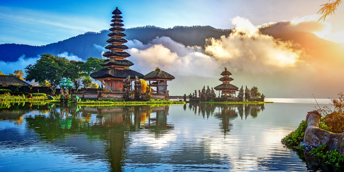 Barmhjertige chokerende Roux Paket Tour Bali 5D4N Murah 2023 | Amwindo Tour & Travel