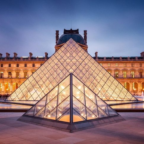 Paket Tour Wisata Liburan Eropa Paris Swiss Germany Netherland 8D7N 2020 Murah - Louvre Museum