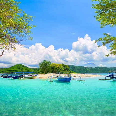 Paket Tour Wisata Liburan Asia Domestik Jawa Bali Lombok 2020 Murah - AmwindoTourCom - Pulau Lombok_